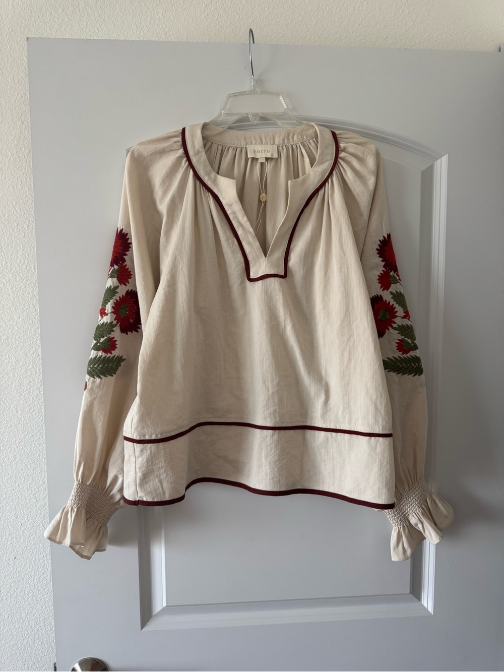 Entro Embroidered Floral Long Ballon Sleeve Blouse Size L